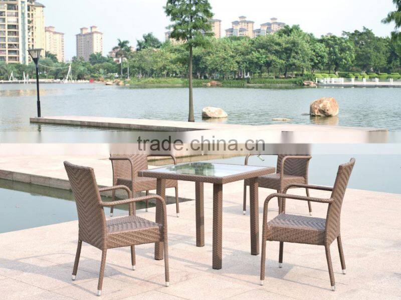 4 Hotel furniture set high back wicker chair and wooden table for sale YPS017
