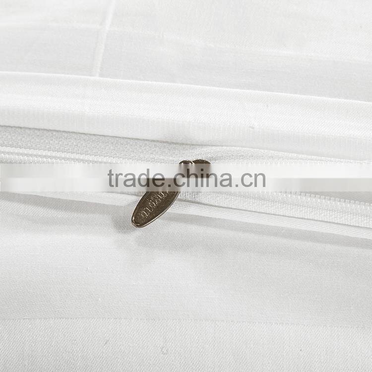 Hot sale down alternative comforter and patchwork quilt with down fiber filling