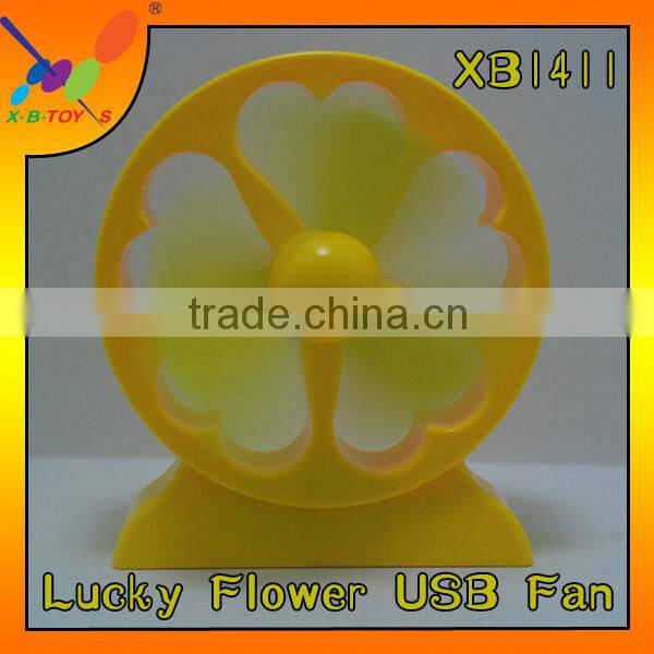 Cool Rechargeable battery mini fan with usb Line Modern Best-Selling desktop Fan Soft Blade Portable Fan