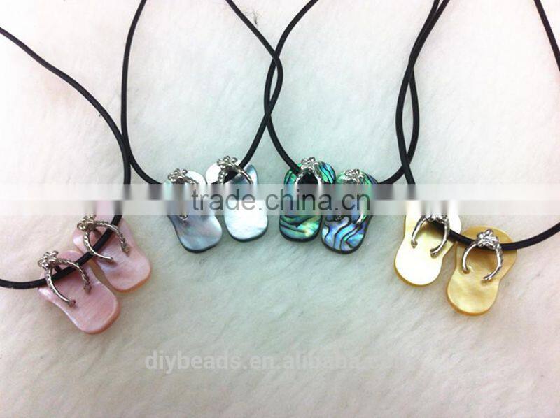 9-12mm 4 colors natural shell shoes pendant