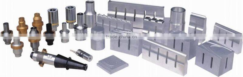 20 Khz 2000 W China Ultrasonic Welding Equipment Plastic/PVC/PP/ CE factory dreact sale