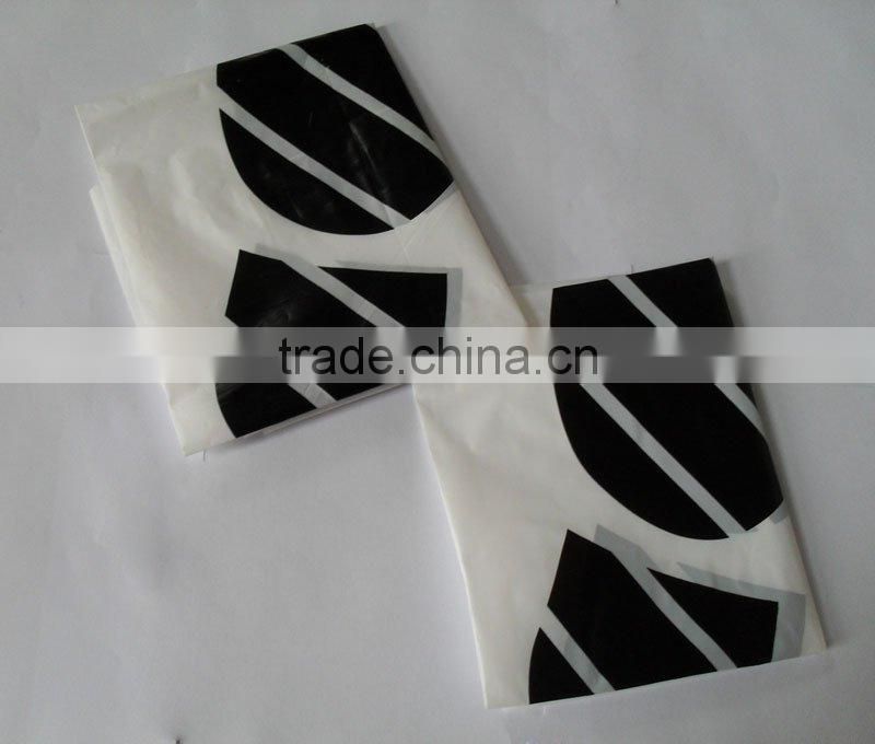 Popular disposable anti-slip plastic foot mats for cars