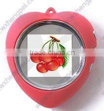 Heart shape Mini 1.5" LCD Digital Photo Picture Frame Key Chain Keychain + USB Cable