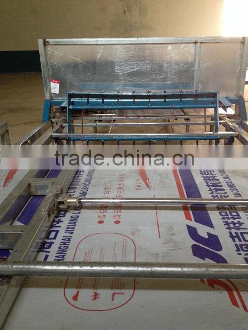 Medium density floral foam machine