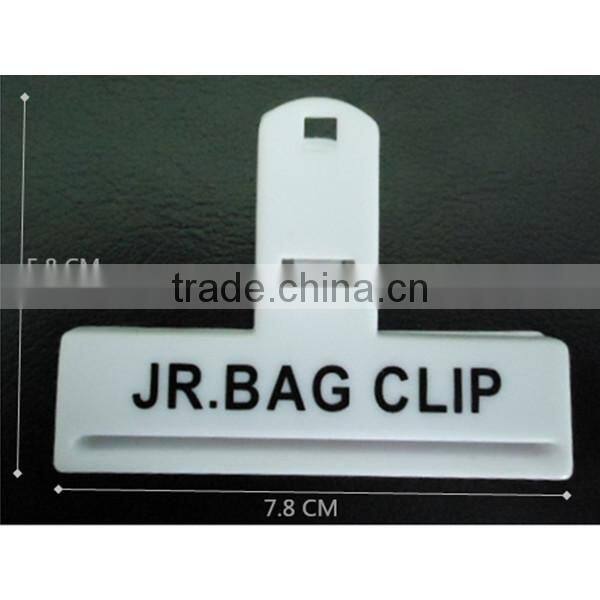 MC-3664 Office Used Promotional 3 inches plastic clip