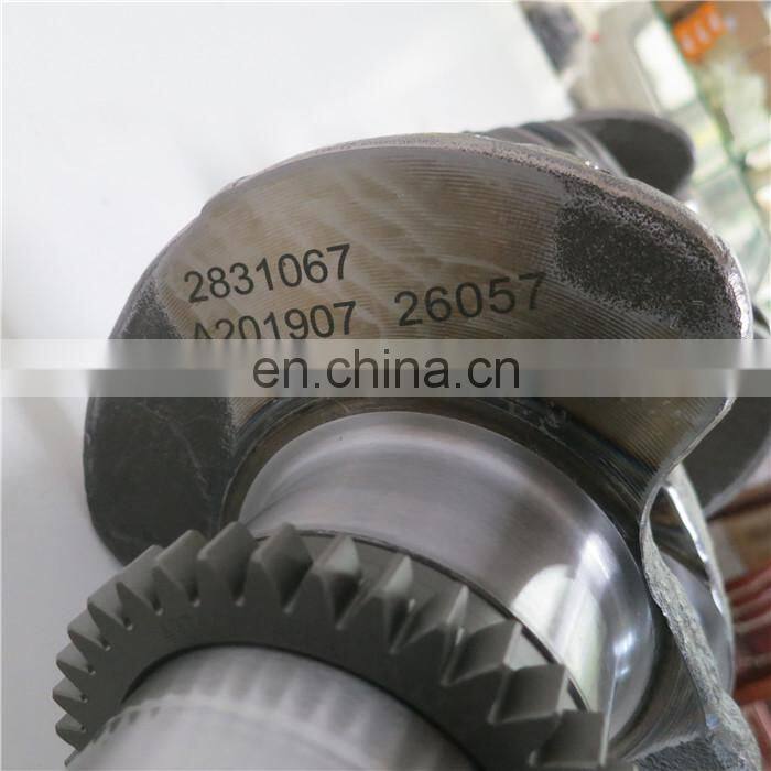 Diesel Engine ISDe Engine Crankshaft 2831067 4025081 4896764 4934564