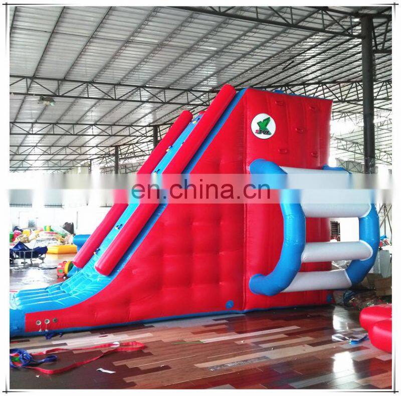 Aqua Park Equipment Aquapark 40m * 35m Plato 0.9mm PVC Inflatable Floating Water Park