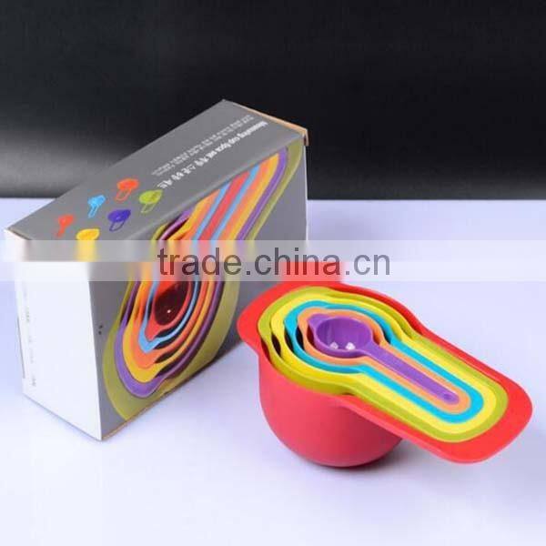 Amazon supply FDA approved rainbow plastic powder carved measuring spoons and cups set of 6pcs 138g ABS measuring spoons
