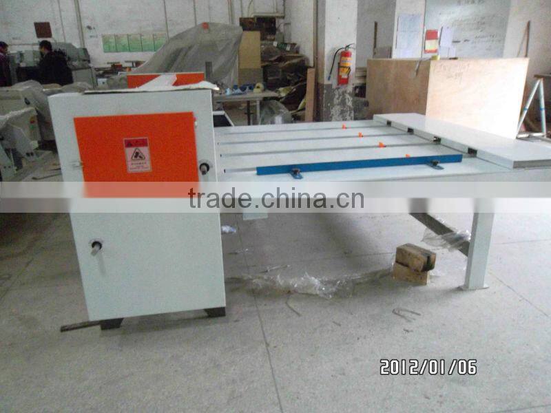 slitting creasing corner-cutting slotter