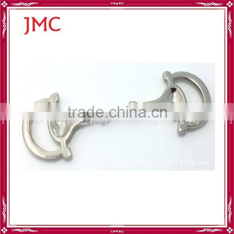 2 Points Point Type and Safety Belts Buckle Type Press Button Buckle