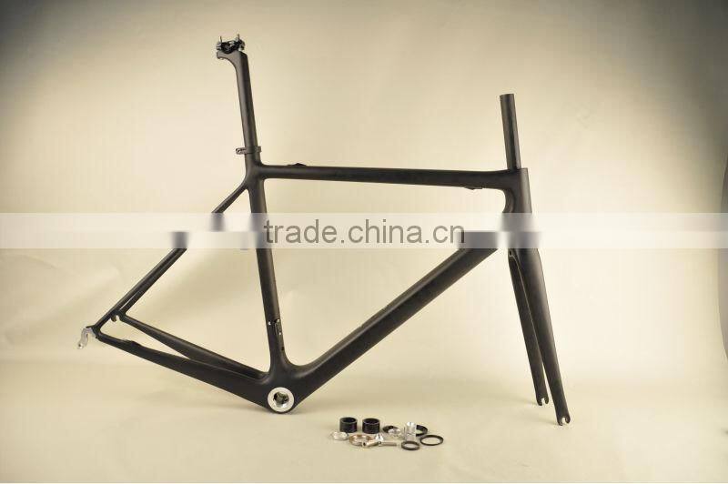 Professional factory supplier 100% T700 DI2 style oem carbon road bike frames in hot saling