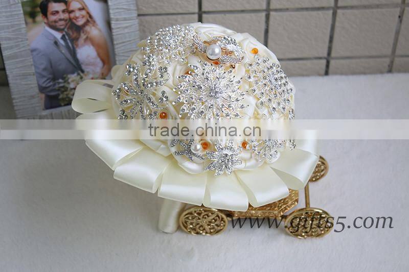 Wedding Bouquet Purple Pink White Roses Bridal Bouquet with Pearls