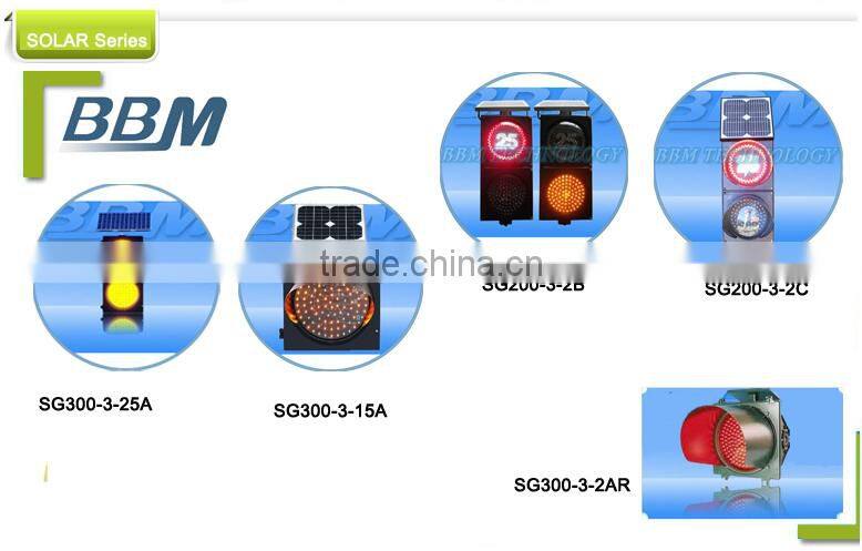 Environmentally-friendly solar led traffic light with 5mm LED