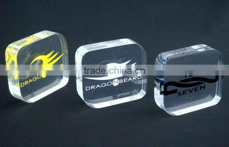seamless clear acrylic brand block