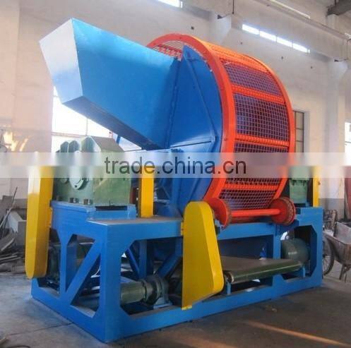 Fully automatic recycling machine for rubber powder