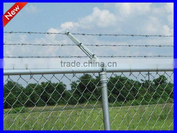 zinc coated wire fence with barbs