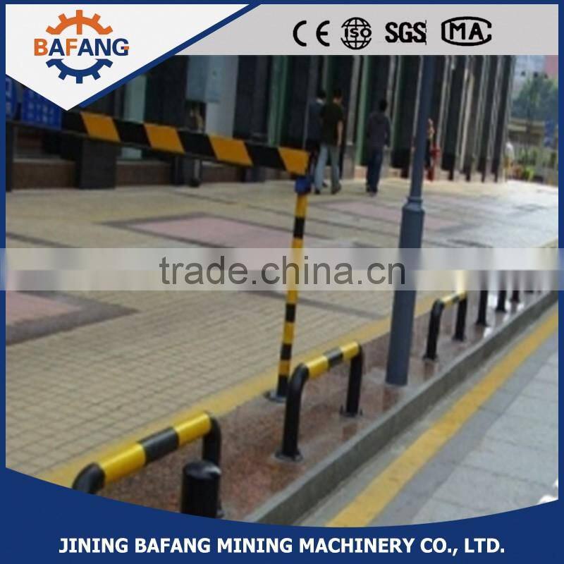 The straight and bent factory supplier road safety facility block car pole