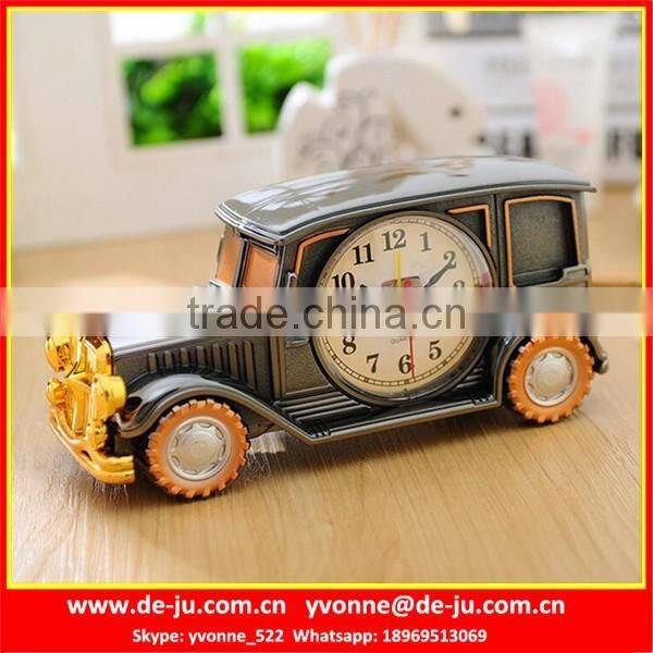 Plastic Square Bear Mantel Clock