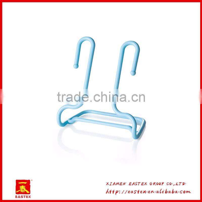 Can stand and hang shoe rack for child's shoes