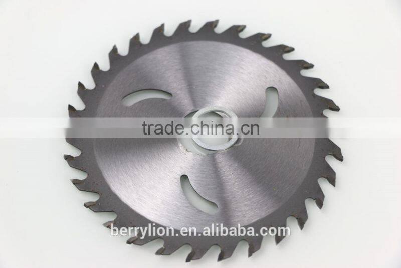 High quality carbon steel 30T wood cutting circle blade for sale
