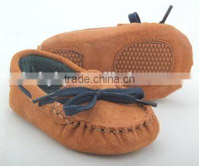 Comfortable fancy skidproof baby boat shoes