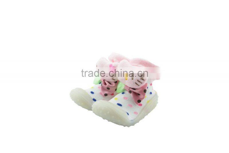 Factory wholesale funny skidders thick rubber sole cheap baby shoes