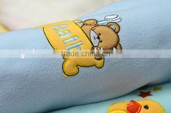 new 2016 China supplier animal Embroidered baby blanket