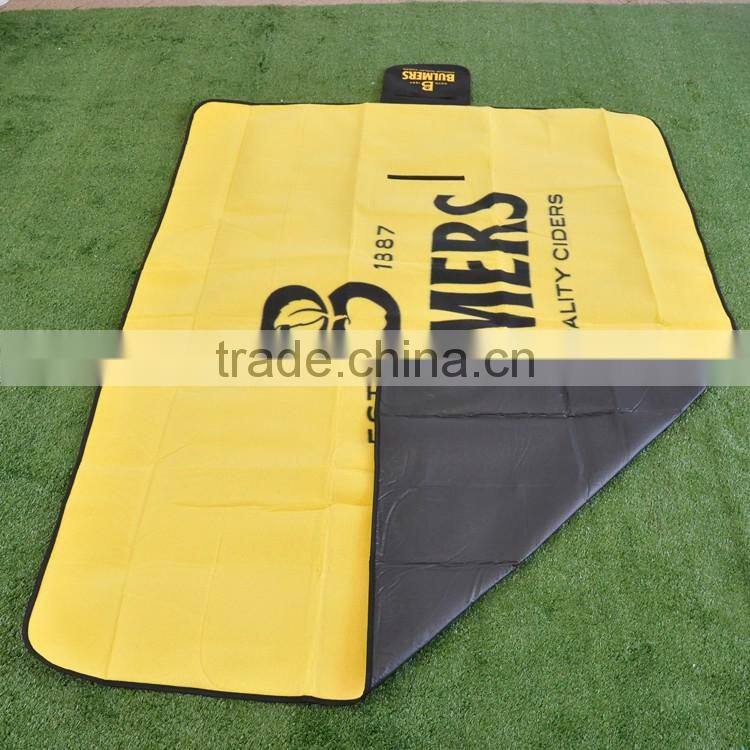 New design family use panel screen printed polar fleece picnic rug