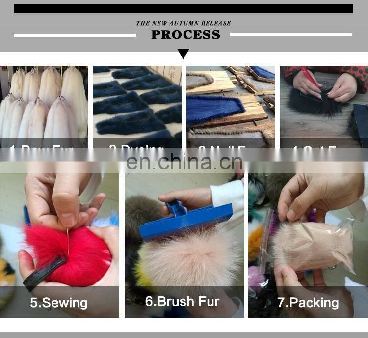 Wholesale latest UK style acrylic crochet hat with raccoon fur poms knit hat