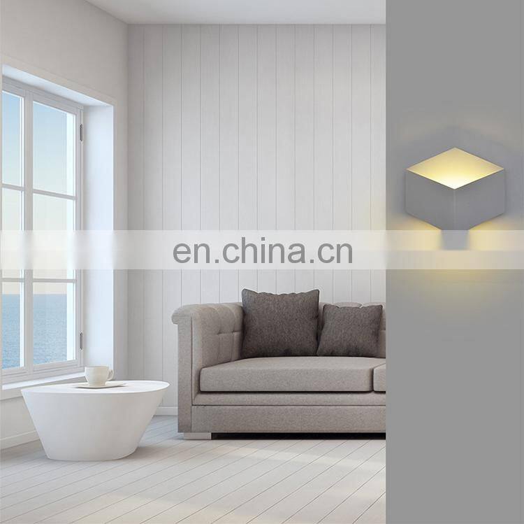 Creative modern minimalist LED wrought iron wall lamp mounted wall lamp for aisle staircase corridor