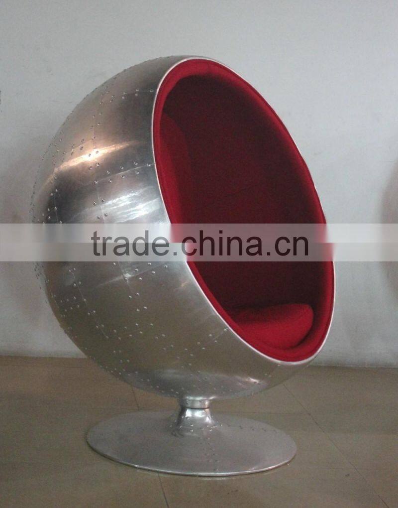 replica relaxing fiberglass material fabric/PU Eero Aarnio chair ,high density foam Eero chair with Aluminum alloy epidermis