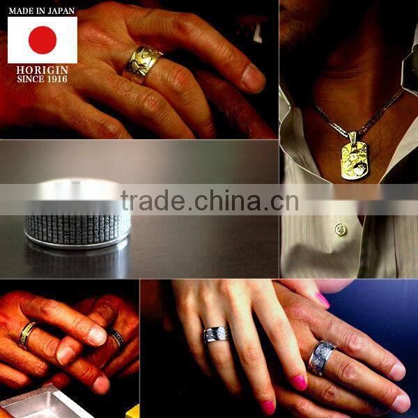 Luxury and Premium Gold and Silver self rescue bracelet made in japan for Fashionable , Other Bracelets also available