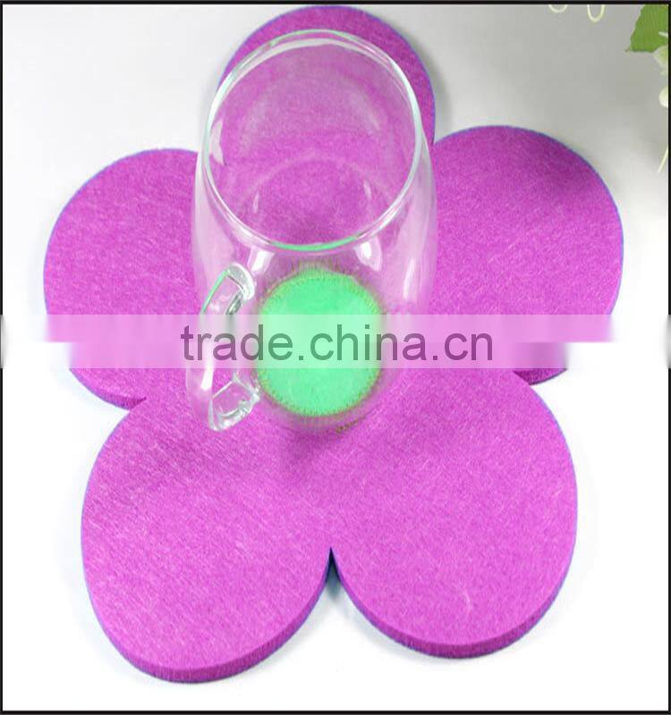 Felt coasters, Five petals