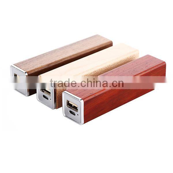 new trending products usb wooden power banks/ 2600mah wooden charger easy carry power banks