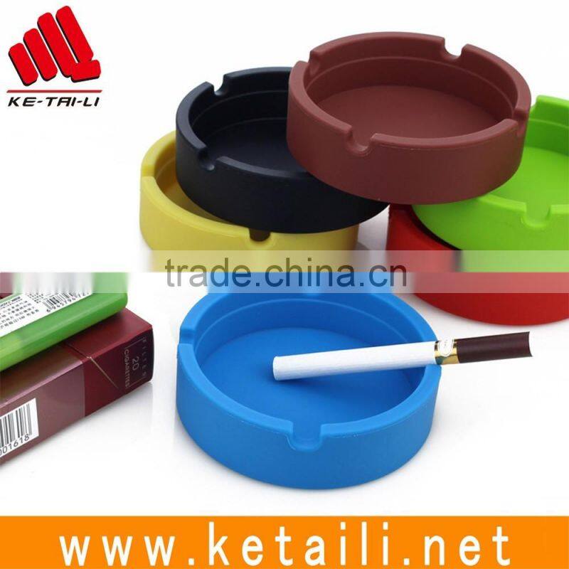 Best Selling Custom Design Silicone Rubber Round Gift Smoking Accessories Ashtray Supplier