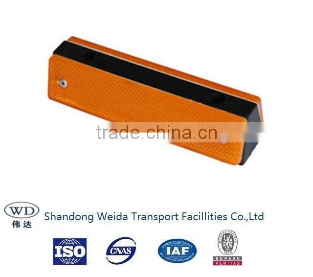 High reflective round type highway guardrail reflector delineator