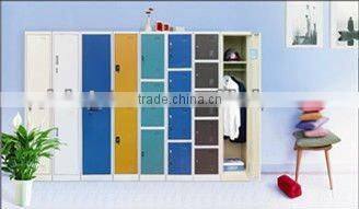Knock-down single row steel locker system