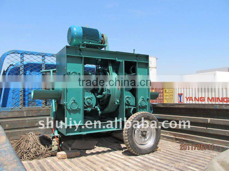 Ring type mobile wood debarker and wood debarker machine