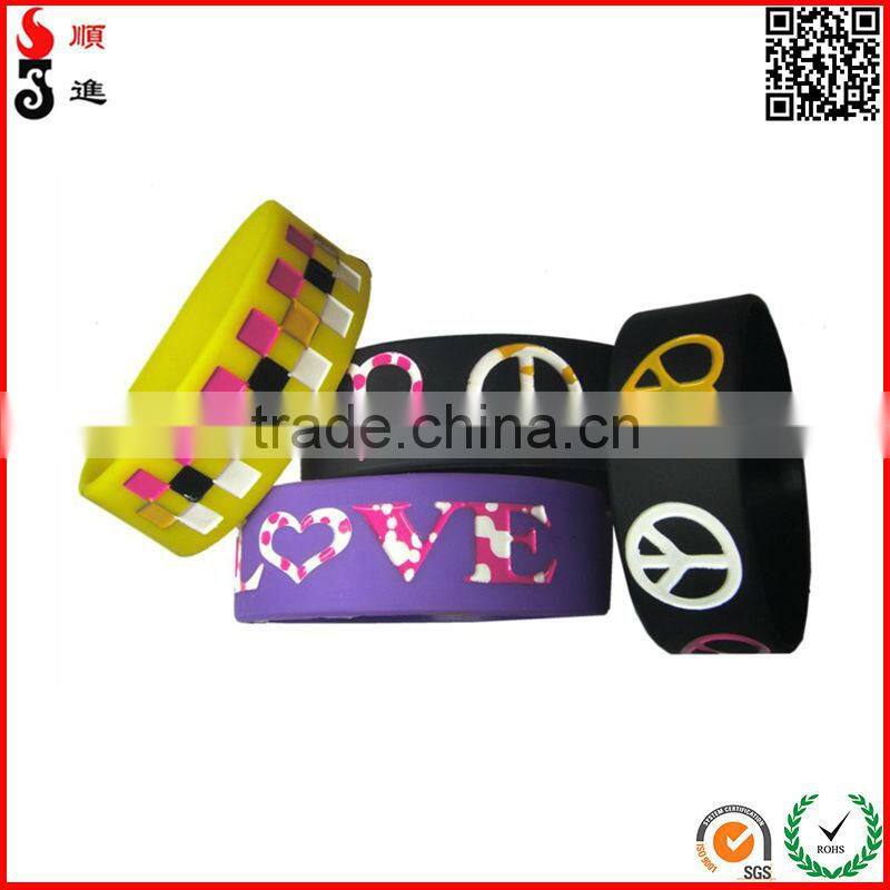 Printed Silicone Wristband with Color Filled for Promotional Gift