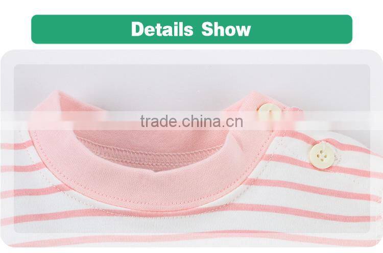 Wholesale fashion baby clothing set children sleep suit with lovely pattern