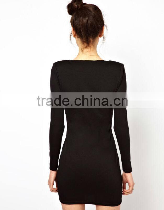 Sweetheart Neckline Body-Conscious Dress