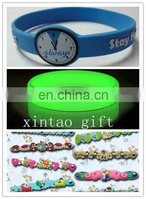 Delta Sigma Theta Metal Bracelet/bangle for girls and women