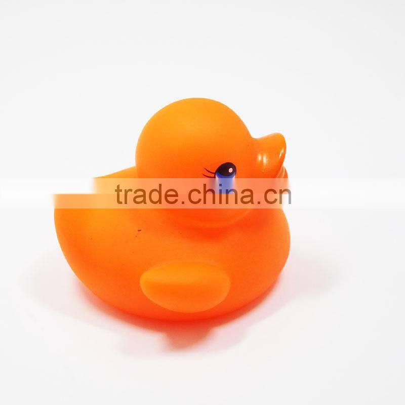 Small Orange Plastic Duck Swimming Pool Floating Toys