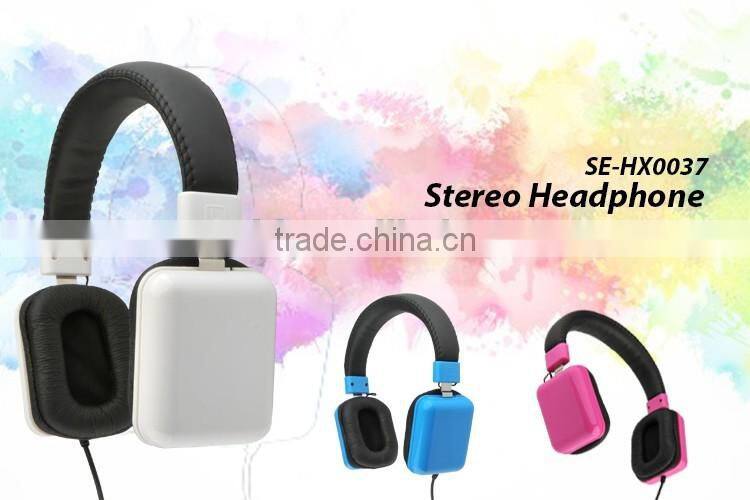 Portable Stereo Over Ear Headphones Headset Works with smartphones tablets computers