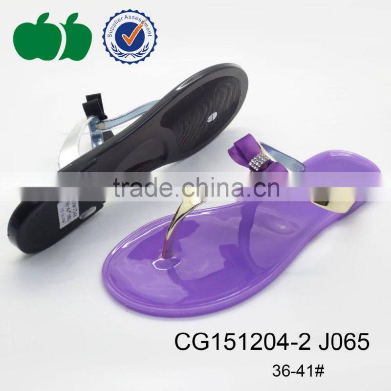 China latest hot popular new design fashion slippers