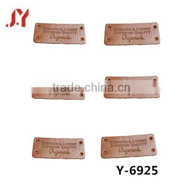 China factory new design custom compass plastic zipper puller