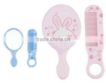 Plastic dog shape hair brush