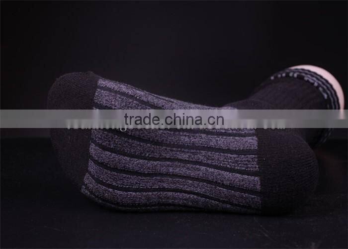 144N Needle Terry Machine Man Cotton Socks Simple Deisgn Men Basketball Sports Socks