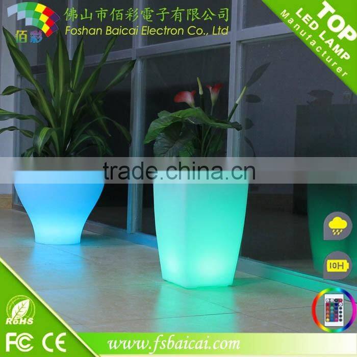 PE material illuminated led planters /light up flower pot/plastic led flower pot