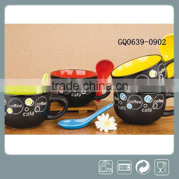 400ml soup mug with spoon and lid black with handpainted